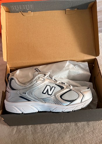 New Balance Ayakkabi