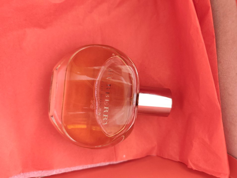 Burberry Kadın Parfümü - Görsel 2