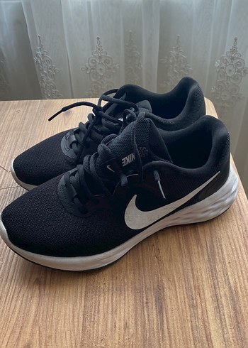 Nike Nike Siyah Kadın Spor Ayakkabı