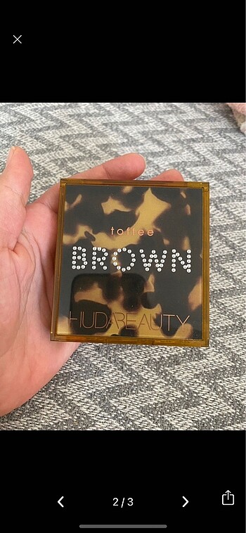 Huda Beauty Huda beauty far paleti