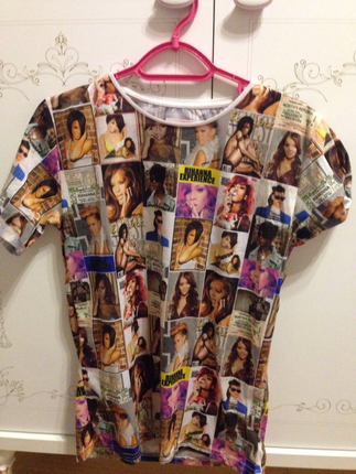 Rihanna tişört