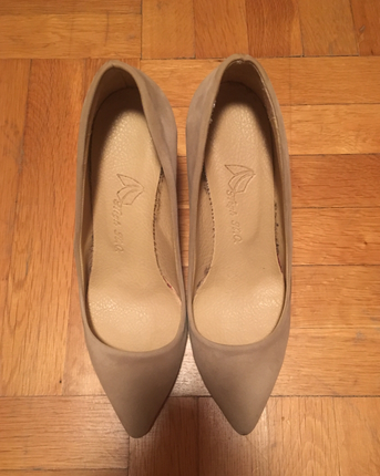 Diğer Krem Stiletto