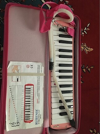 32 K tuşlu Melodika