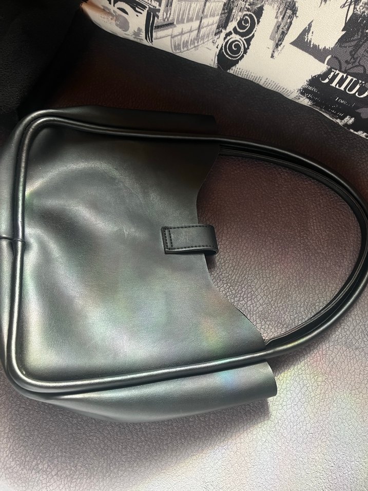 Siyah Deri Tokalı Kadın Çanta - Görsel 2