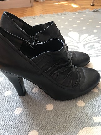 Nine West Nine West