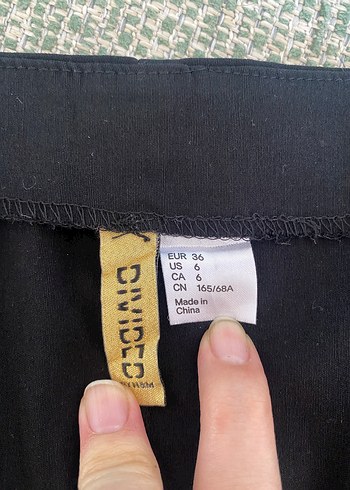 s Beden Fermuarlı Siyah Mini Etek
