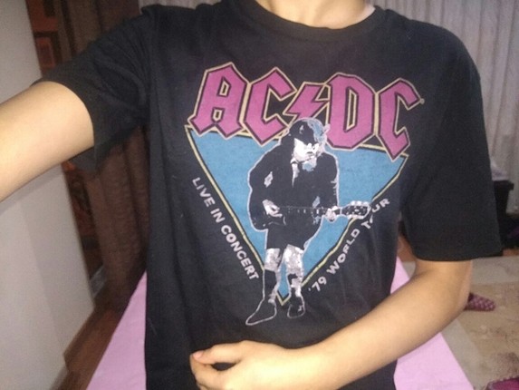 acdc tişört