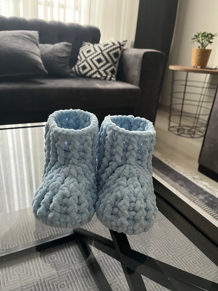 Mavi Örgü Erkek Bebek Patik - Görsel 3