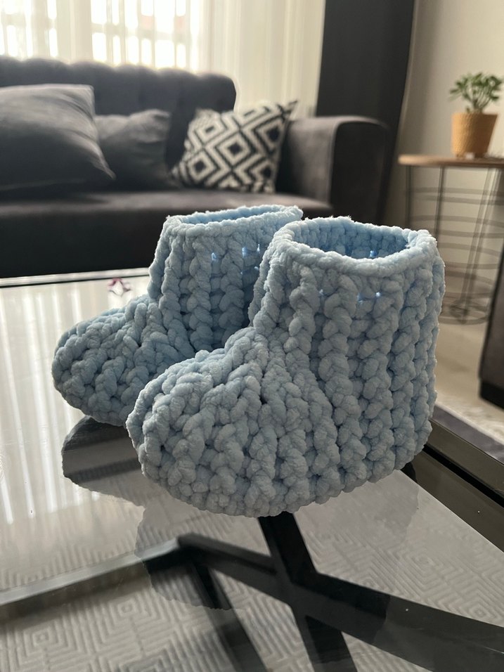 Mavi Örgü Erkek Bebek Patik - Görsel 2