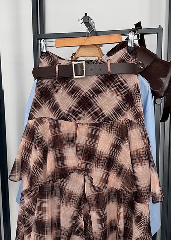 Kahve Ekoseli Fırfırlı Kat Kat Kemerli ETek - Görsel 7