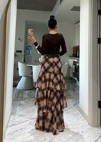 Kahverengi Ekose Desenli Uzun Kadın Etek - Görsel 3