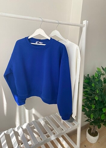 ????CREAM&ROUGE SWEAT ????