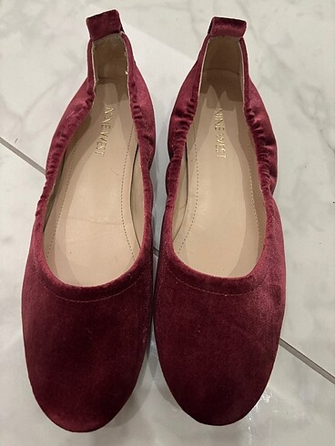Kullanılmamış Nine West babet