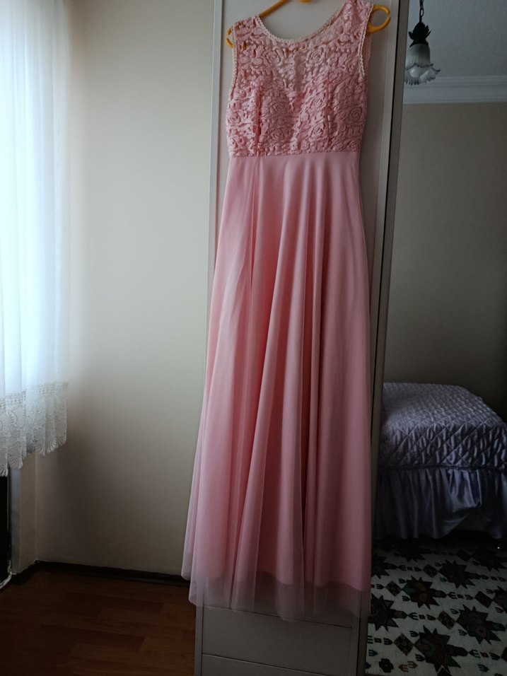 Dantel Detaylı Pembe Midi Abiye Elbise - Görsel 2