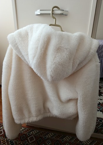 Beyaz Peluş Detaylı Midi Kadın Ceket - Görsel 3