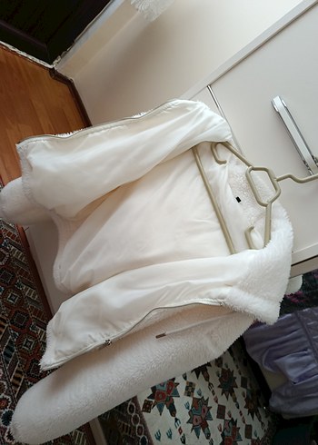 Beyaz Peluş Detaylı Midi Kadın Ceket - Görsel 2
