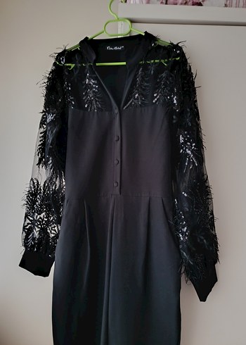 Uzun Kollu Siyah Nakışlı tulum - Görsel 2