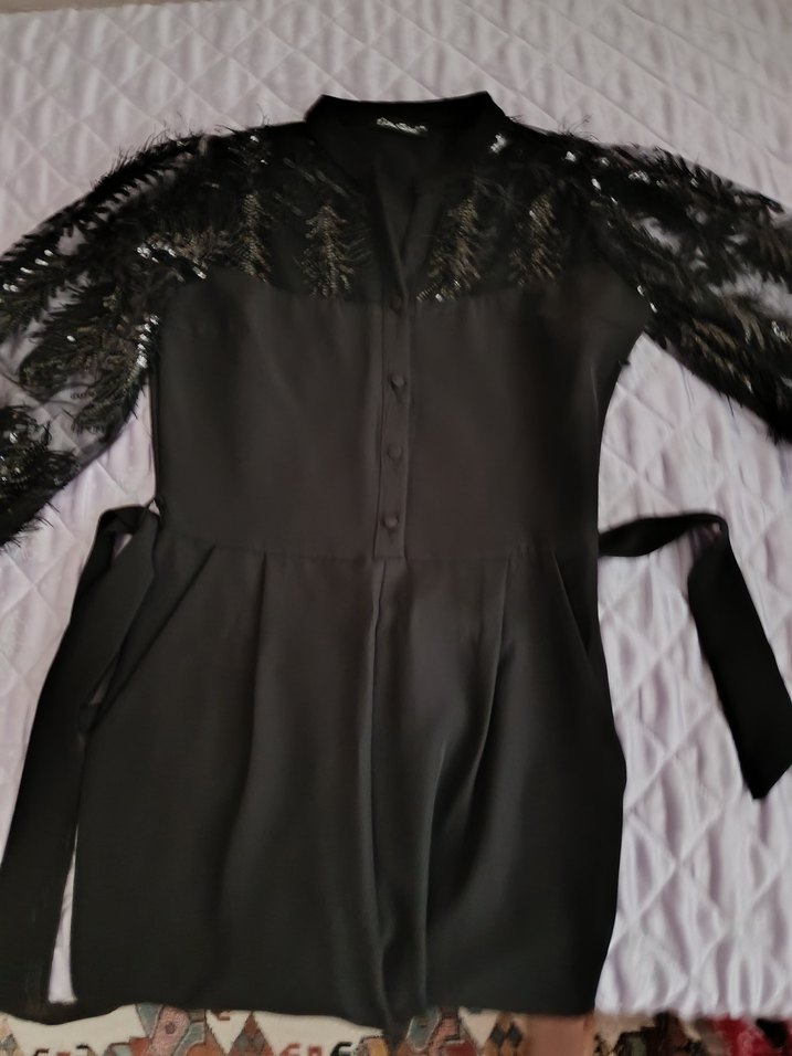 Uzun Kollu Siyah Nakışlı tulum - Görsel 4