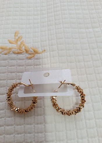 Mini Boncuklu Altın Renk çelik Halka Küpeler - Görsel 2