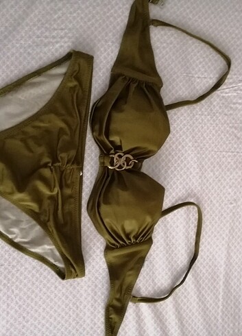 Dagi haki yeşili tokalı bikini 