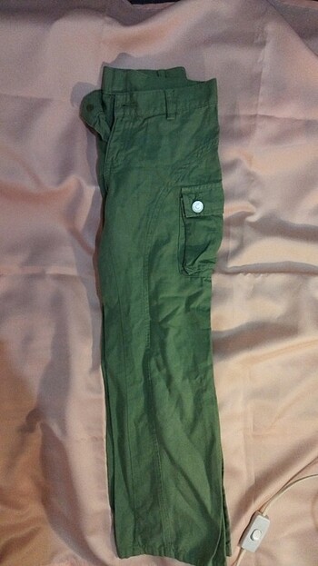 Benetton Haki yeşili kargo pantolon 