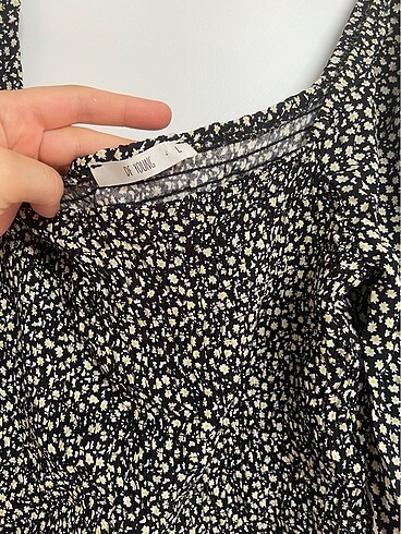 Defacto Çiçek desenli gipeli crop bluz