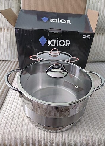 Tefal Chefdior marka 24 cm 5 litre 18 10 ayarlı çelik tencere