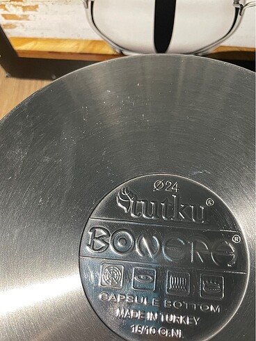 Beden Bonera marka 24 cm çelik tencere
