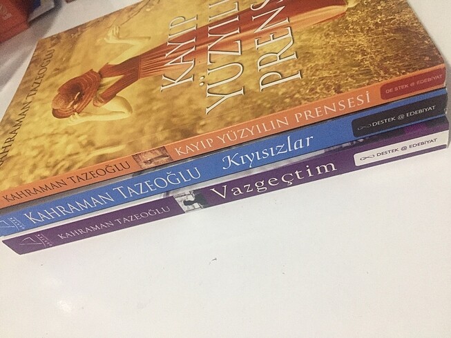 Kahraman tazeoğlu kitapları