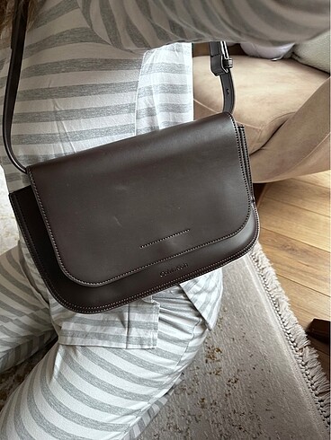 Beden kahverengi Renk Calvin klein kahverengi kol çantası (hiç kullanılmadı)