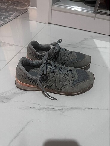 New Balance New Balance gri spor ayakkabı