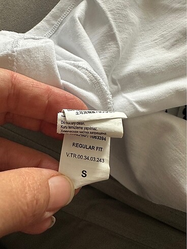 s Beden beyaz Renk Colins tişört