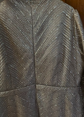 Uzun Kollu İşlemeli Bej Abiye Elbise - Görsel 11