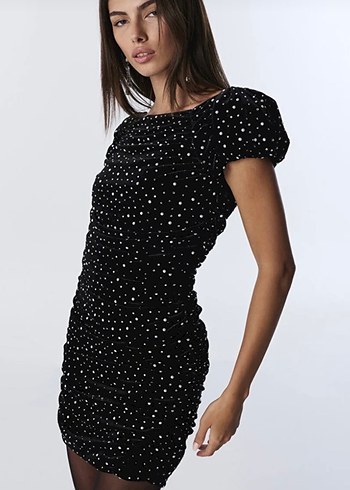 Siyah Mini Parlak Puantiyeli Kısa Elbise - Görsel 3