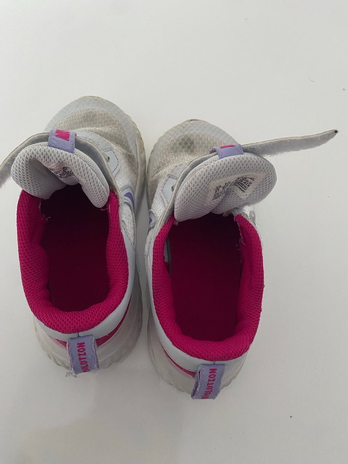 Kız Çocuk Mor Bağcıksız Spor Ayakkabı - Görsel 2