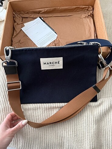 Beden Marche canvas mizzi