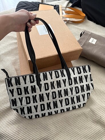 Dkny çanta orjinal