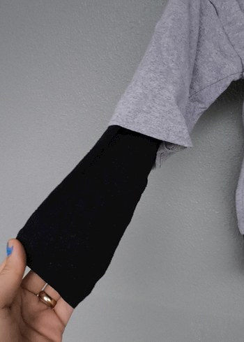 m Beden Gri Yüksek Yakalı Kadın Sweatshirt