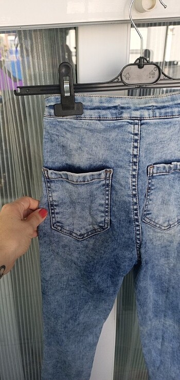 27 Beden mavi Renk İnce kot pantolon