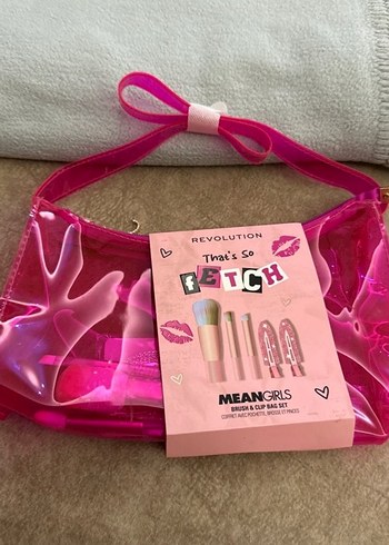 Revolution ürünü