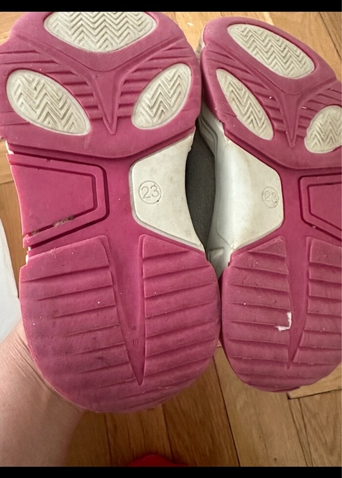 Kız bebek - Görsel 2