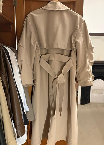Bej Kadın Uzun Düğmeli Trençkot - Görsel 2
