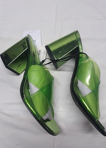 37 Beden yeşil Renk Topuklu terlik&sandalet