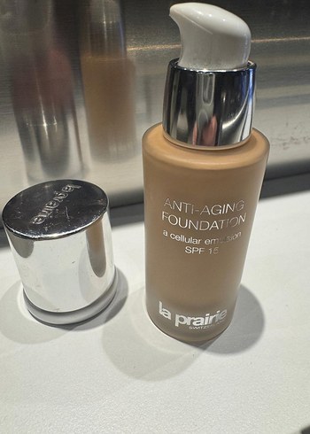 Beden La Prairie SPF 15 Bej Anti-Aging Fondöten