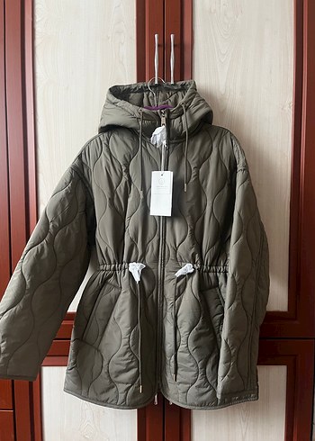 Su geçirmez kapüşonlu şişme ceket - Görsel 3