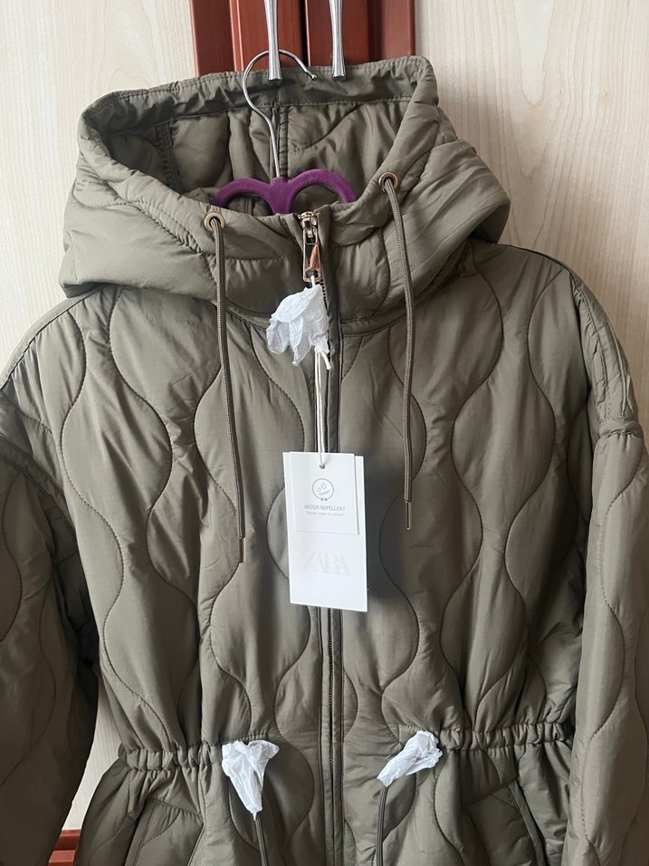 Su geçirmez kapüşonlu şişme ceket - Görsel 4