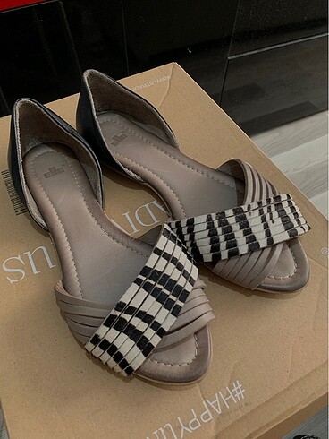 American Vintage zebra babet