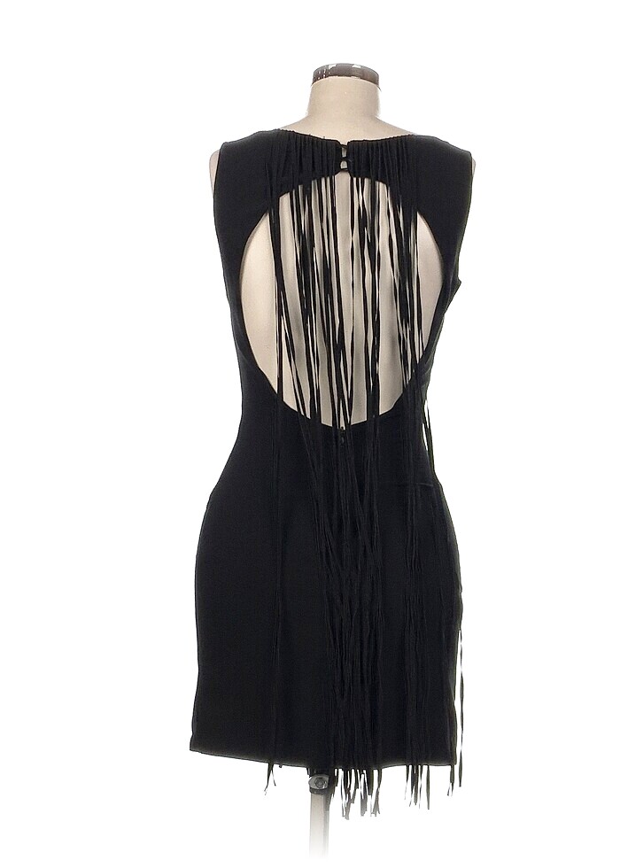 Bershka Kısa Elbise %70 İndirimli. - Görsel 3