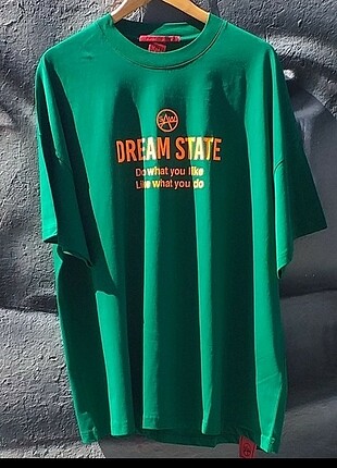 OVERSIZE T-SHIRT