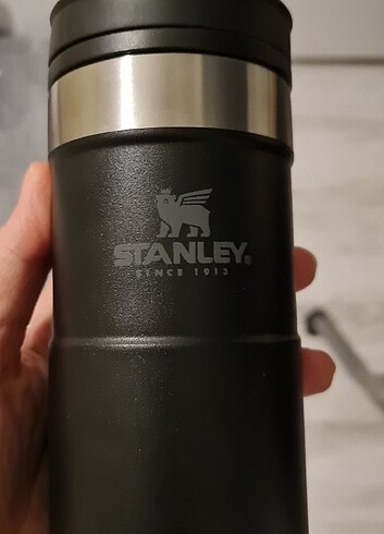 STANLEY KLASİK NEVERLEAK BARDAK TERMOS 0.25 LT